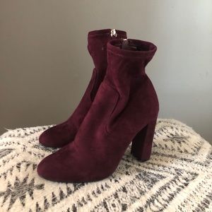 Steve Madden wine colored ankle booties